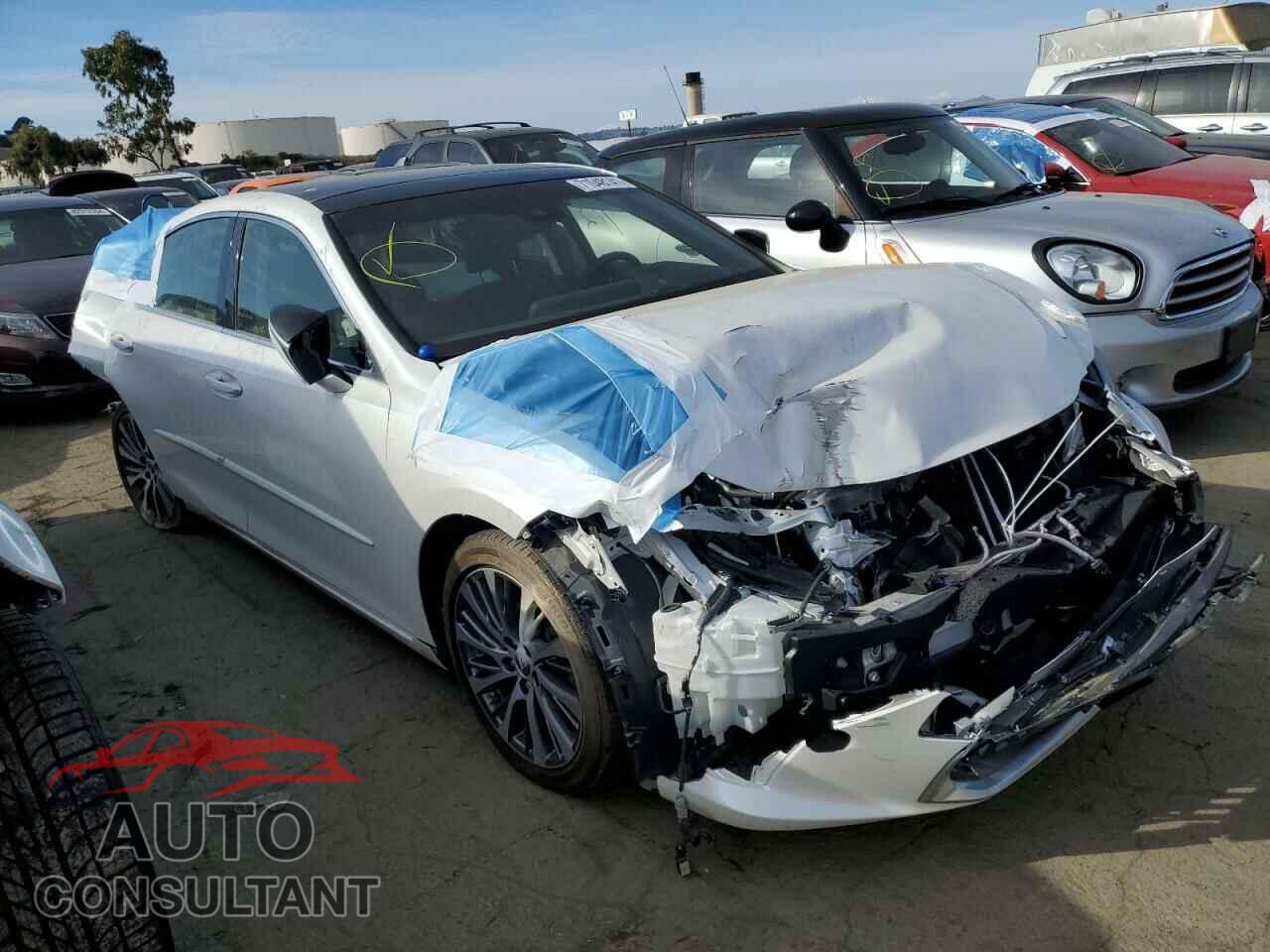 LEXUS ES350 2019 - JTHBZ1B15K2004237