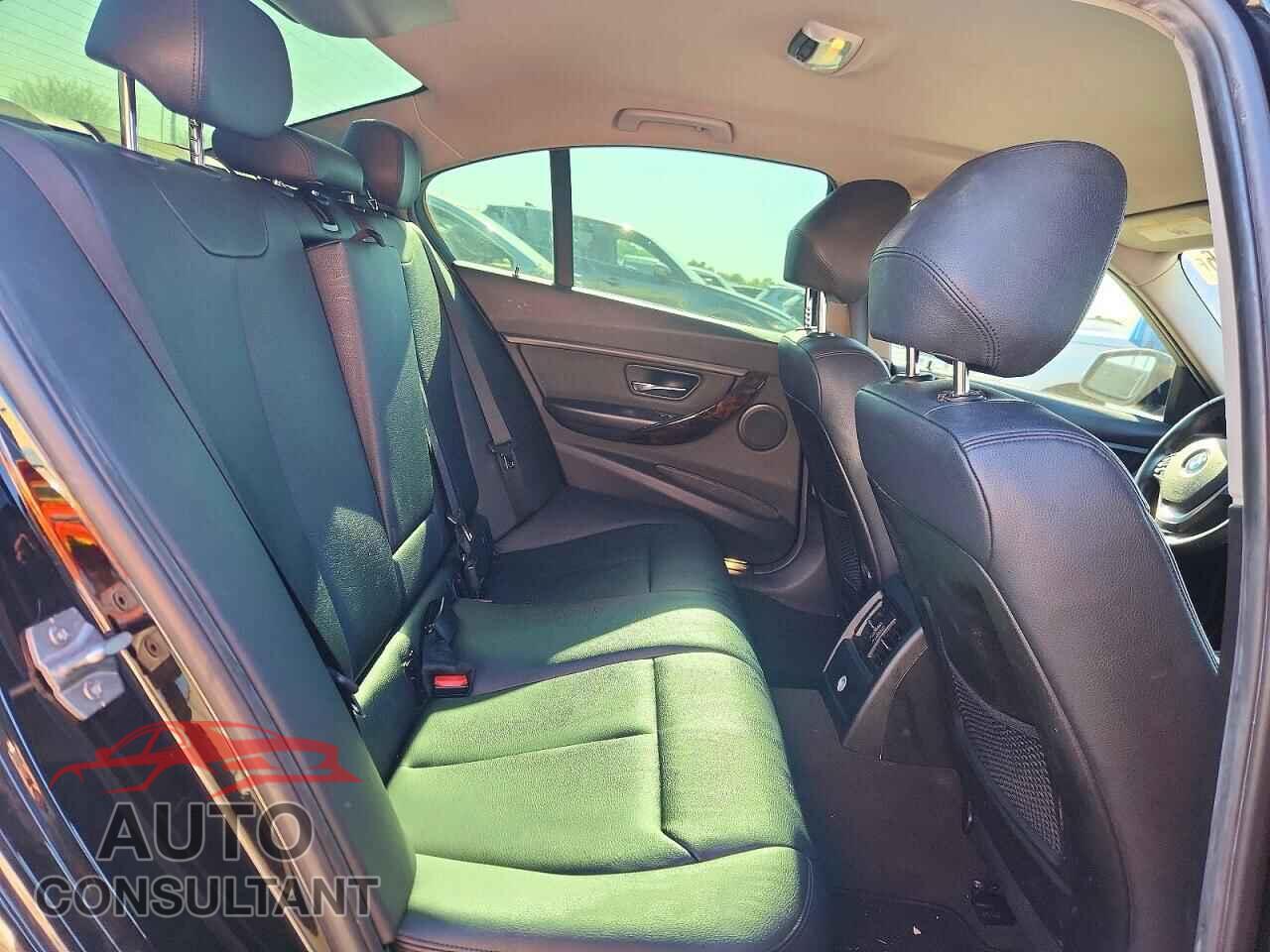 BMW 3 SERIES 2015 - WBA3C1C52FP854003