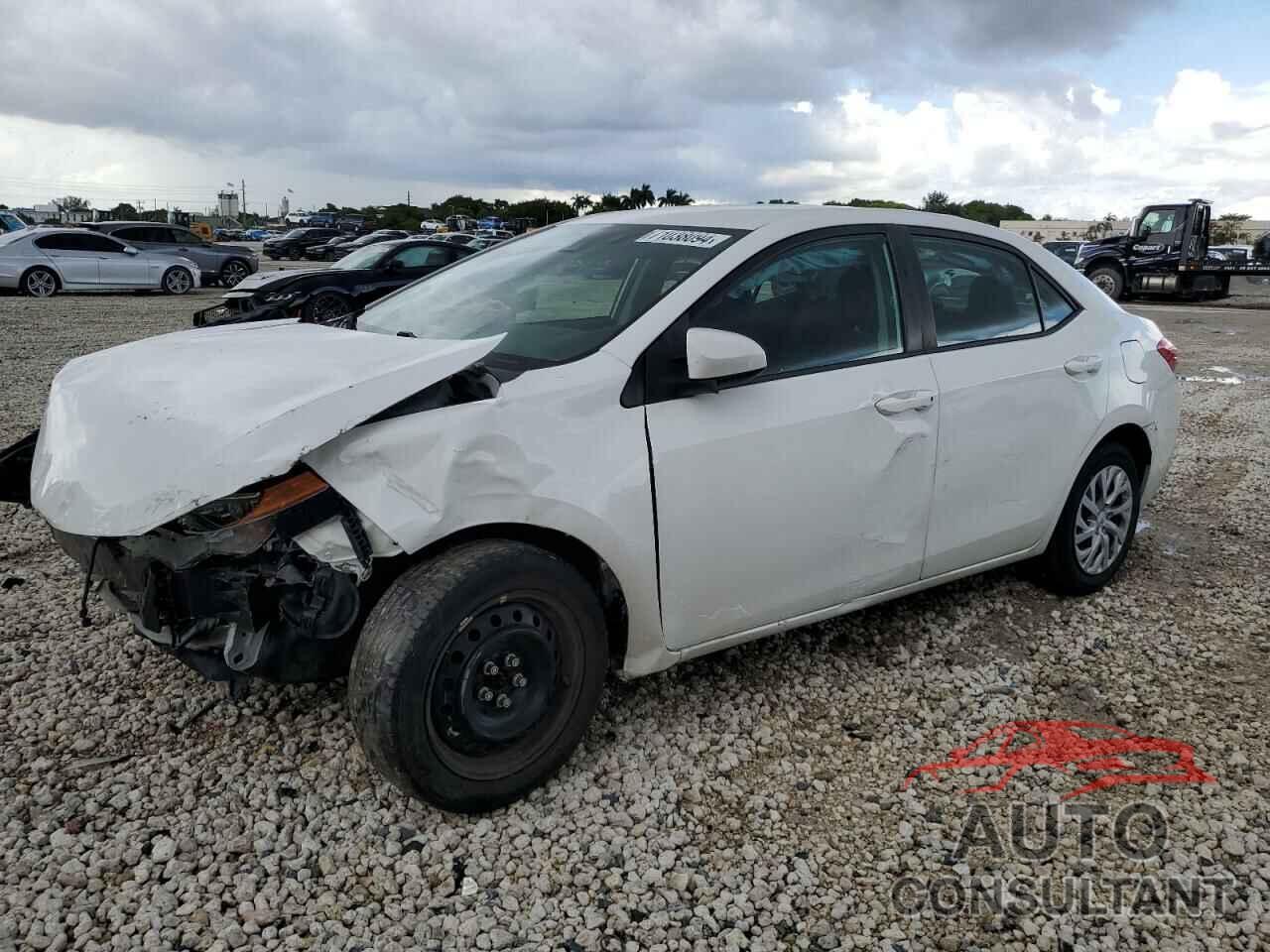TOYOTA COROLLA 2019 - 5YFBURHE4KP921941