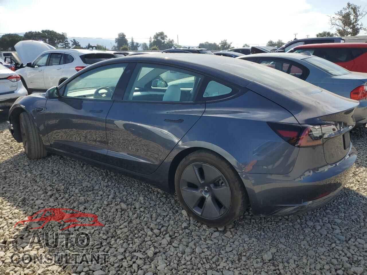 TESLA MODEL 3 2023 - 5YJ3E1EAXPF699610