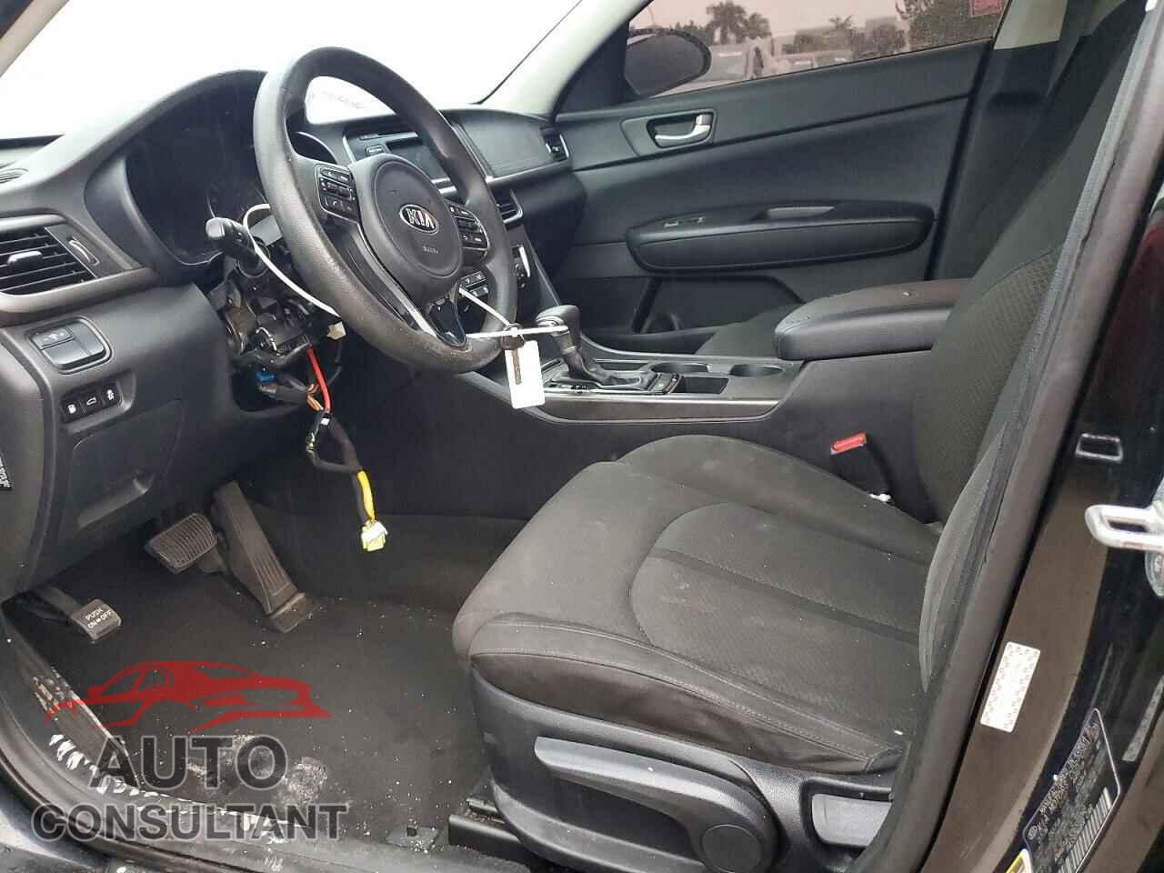 KIA OPTIMA 2016 - KNAGT4L32G5111193
