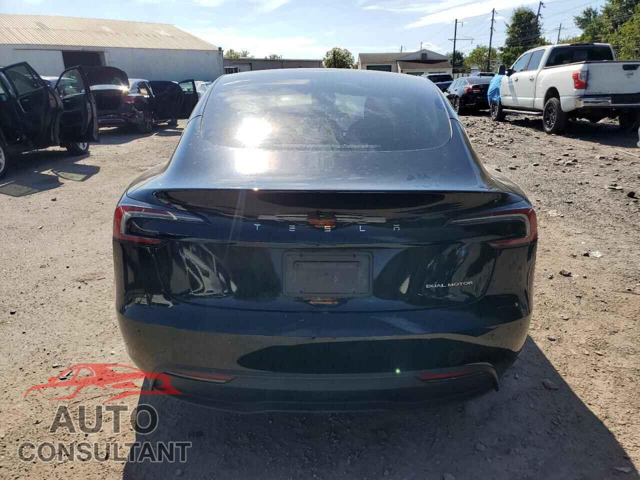 TESLA MODEL 3 2024 - 5YJ3E1EB7RF816085