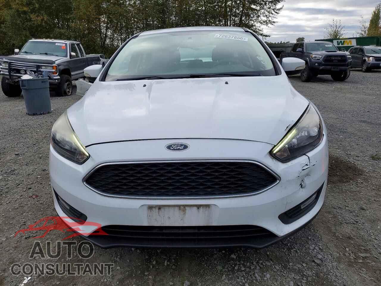 FORD FOCUS 2017 - 1FADP3M26HL266732
