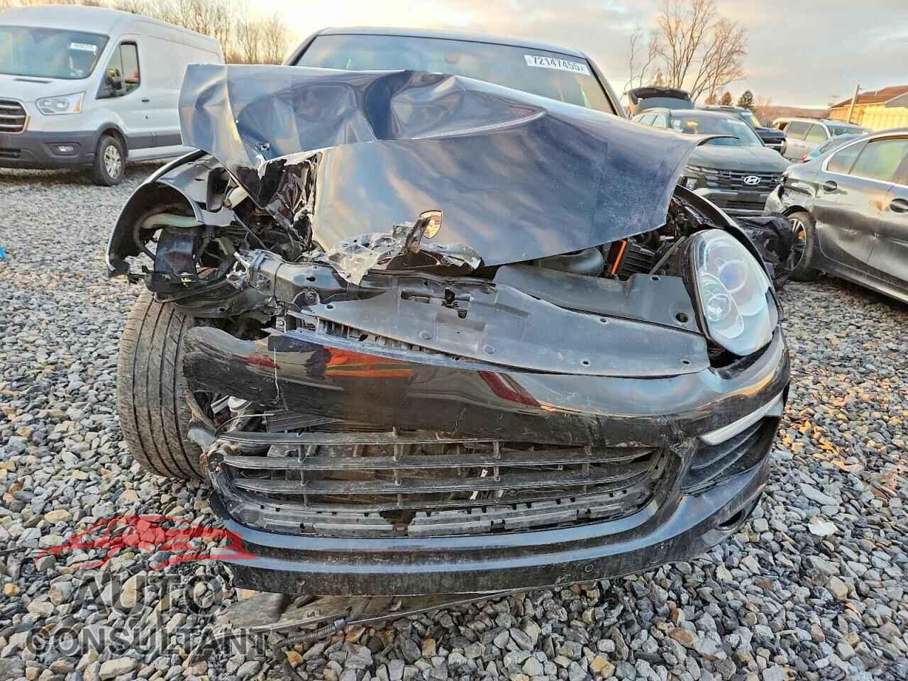 PORSCHE CAYENNE 2017 - WP1AA2A24HKA89888