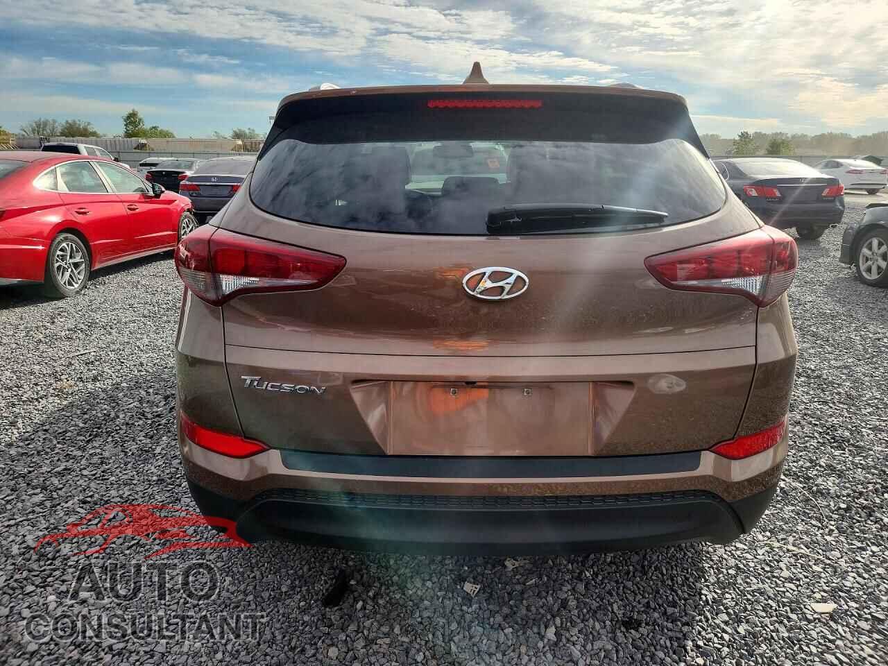HYUNDAI TUCSON 2017 - KM8J33A41HU426357
