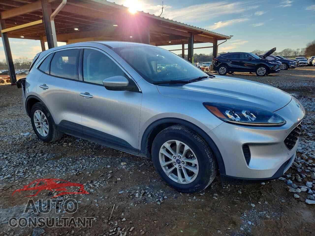 FORD ESCAPE 2020 - 1FMCU0G65LUA92436