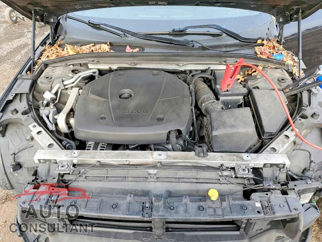 VOLVO S90 2018 - LVY992MLXJP030945