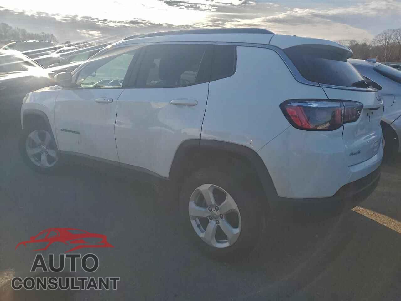 JEEP COMPASS 2020 - 3C4NJDBB2LT203908
