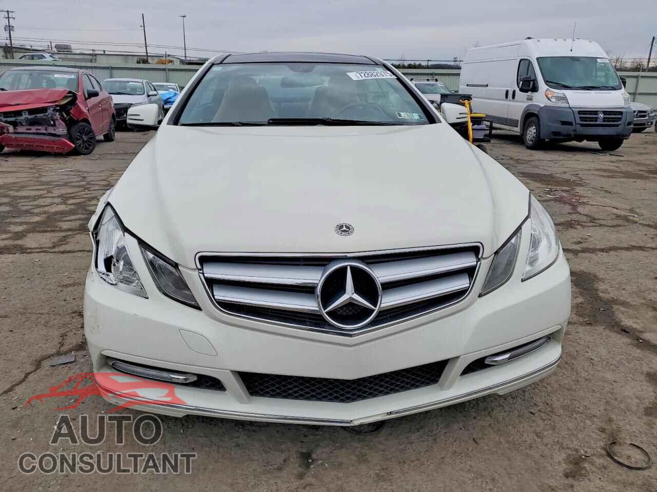MERCEDES-BENZ E-CLASS 2012 - WDDKJ5KB3CF153254