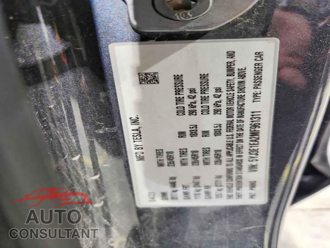 TESLA MODEL 3 2021 - 5YJ3E1EA2MF961311