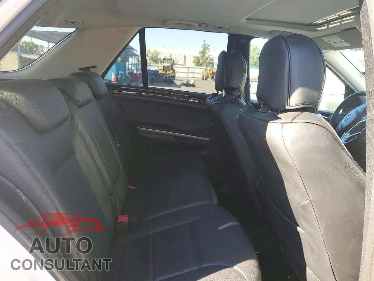 MERCEDES-BENZ M-CLASS 2010 - 4JGBB2FB0AA621141