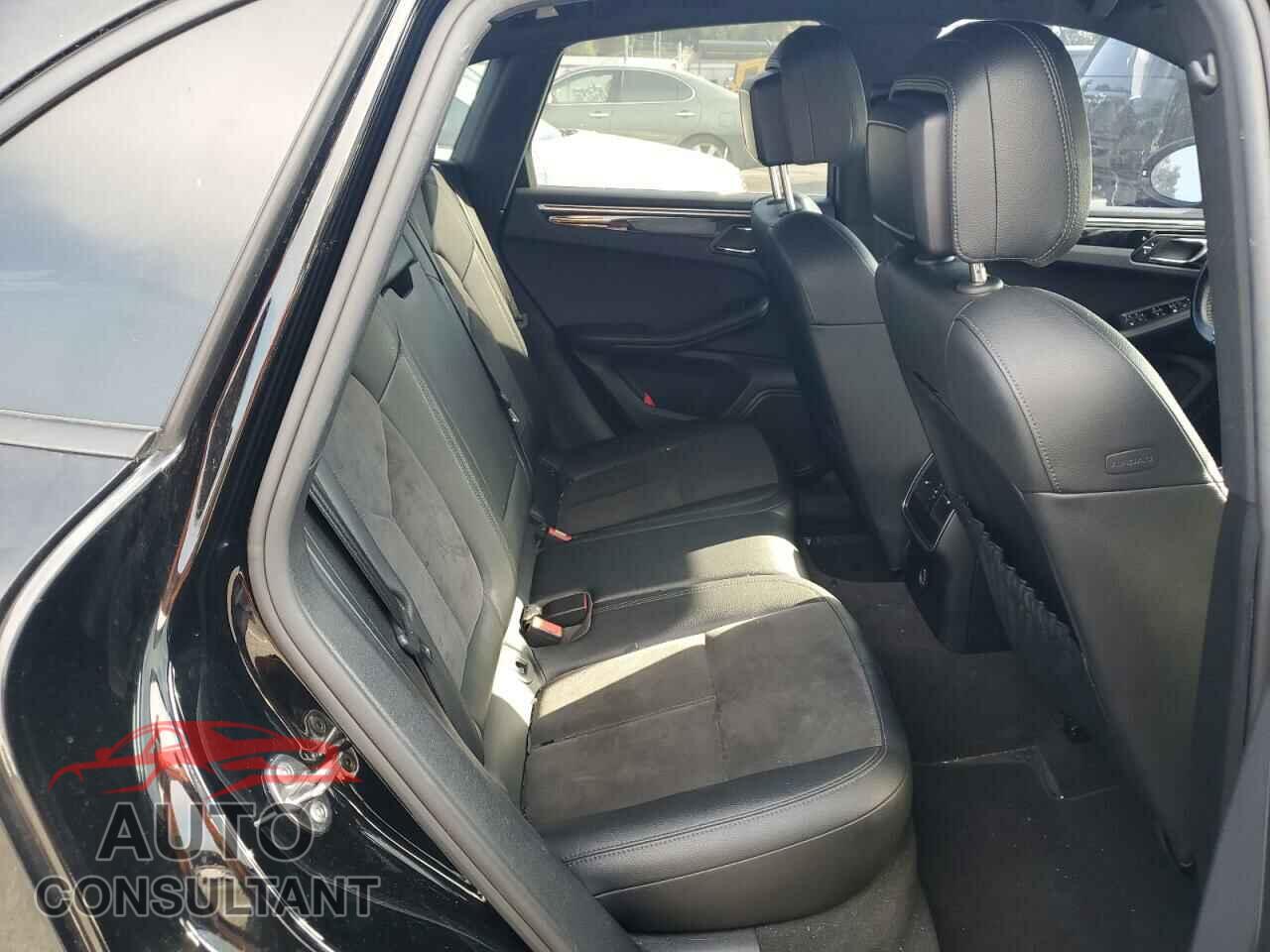 PORSCHE MACAN 2018 - WP1AA2A51JLB22095
