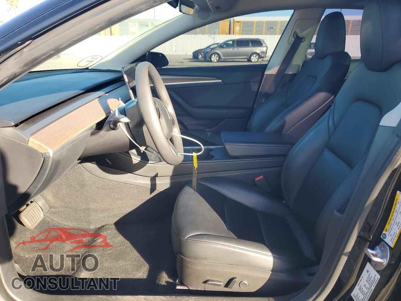 TESLA MODEL 3 2023 - 5YJ3E1EA7PF555139