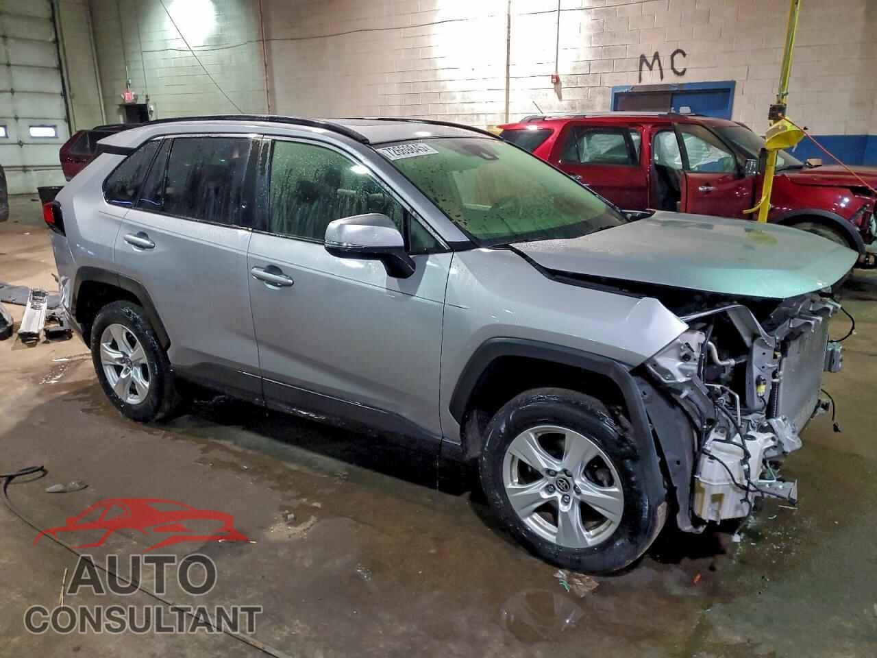 TOYOTA RAV4 2020 - JTMP1RFV5LD528150