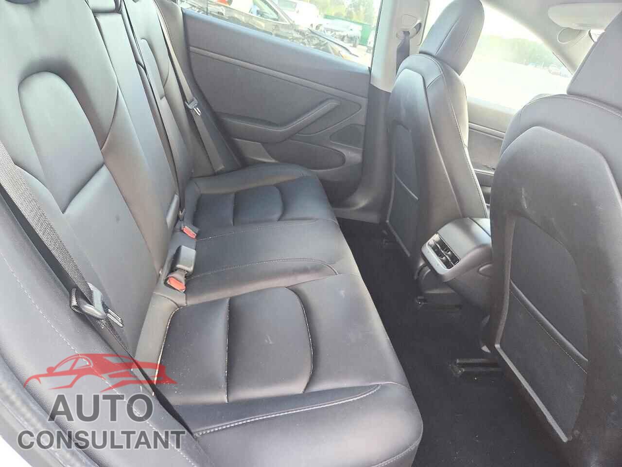 TESLA MODEL 3 2020 - 5YJ3E1EA4LF744826