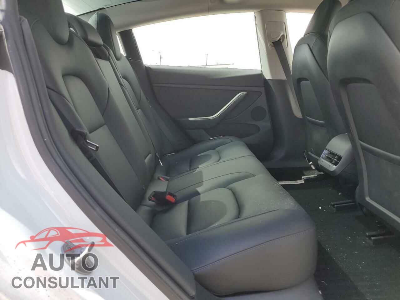 TESLA MODEL 3 2023 - 5YJ3E1EA9PF575733