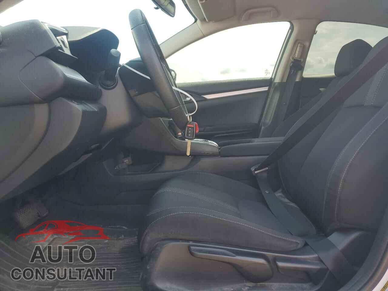 HONDA CIVIC 2017 - 2HGFC2F51HH039320