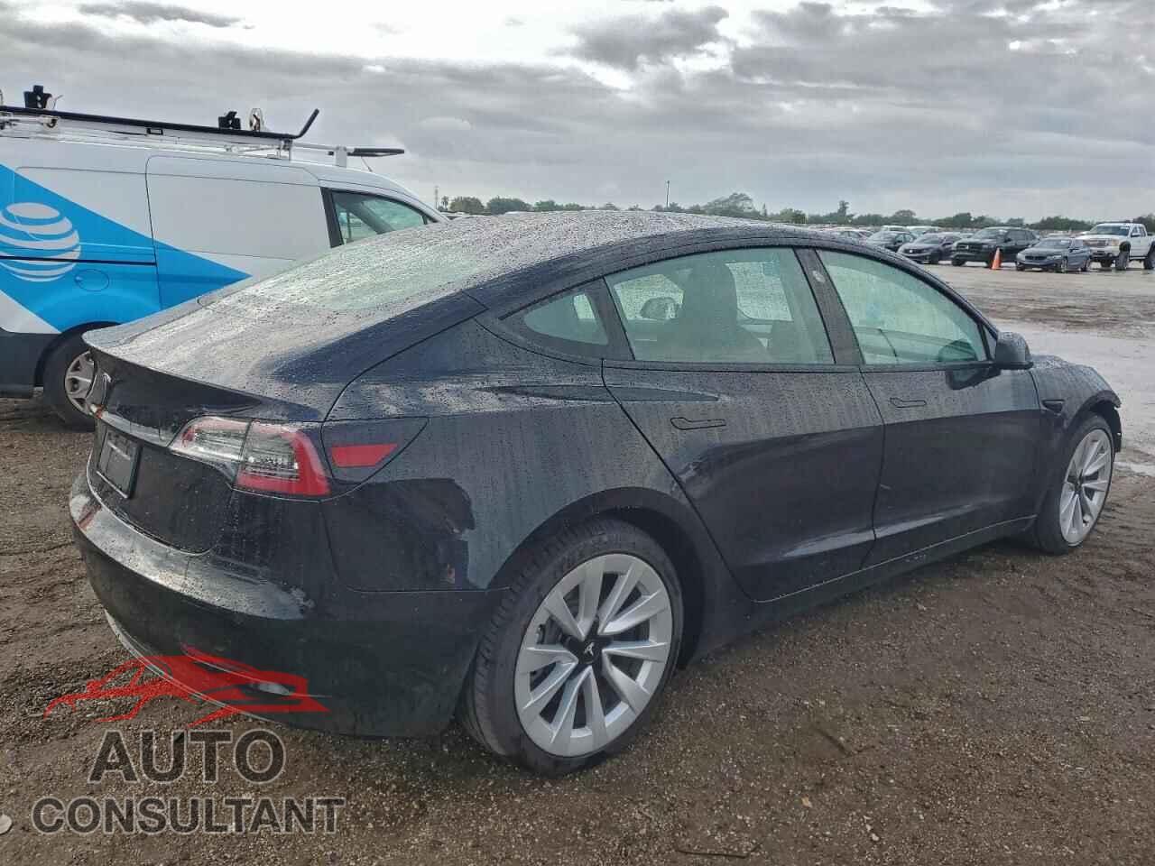 TESLA MODEL 3 2022 - 5YJ3E1EAXNF369267