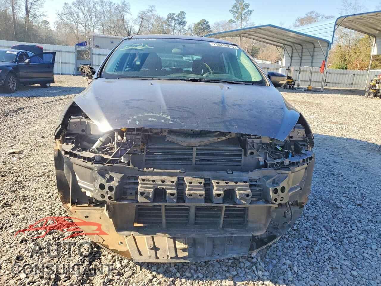 FORD FOCUS 2017 - 1FADP3M28HL322704