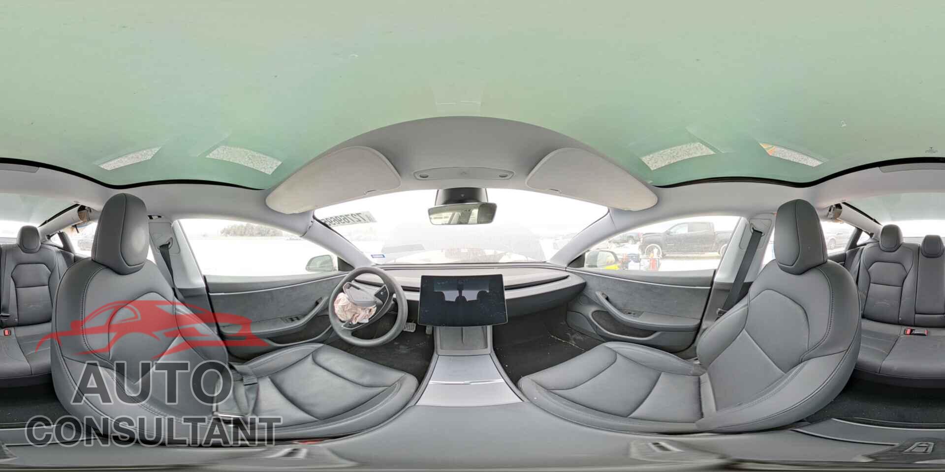 TESLA MODEL 3 2024 - 5YJ3E1EB4RF758730