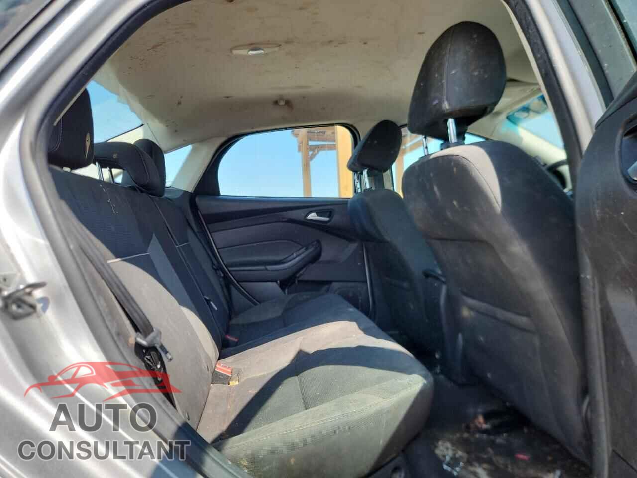 FORD FOCUS 2014 - 1FADP3F22EL442250