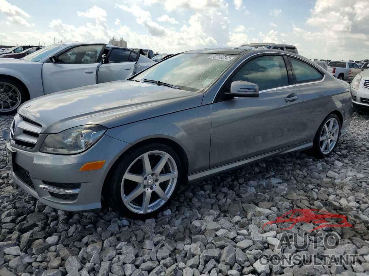 MERCEDES-BENZ C-CLASS 2013 - WDDGJ4HB1DF951311