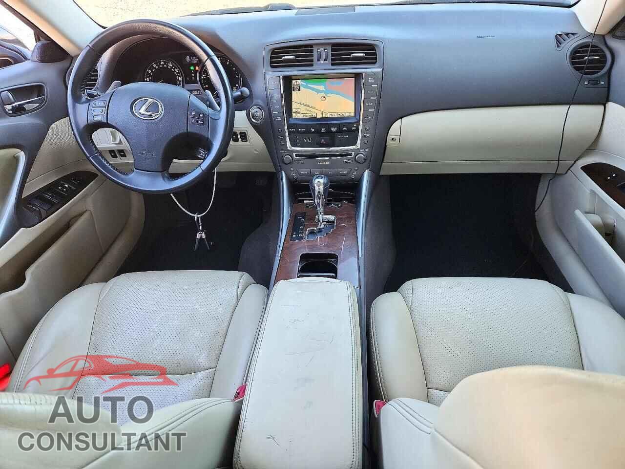 LEXUS IS 2010 - JTHCF5C28A5039735