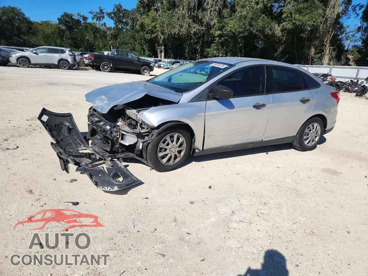 FORD FOCUS 2013 - 1FADP3E2XDL369807