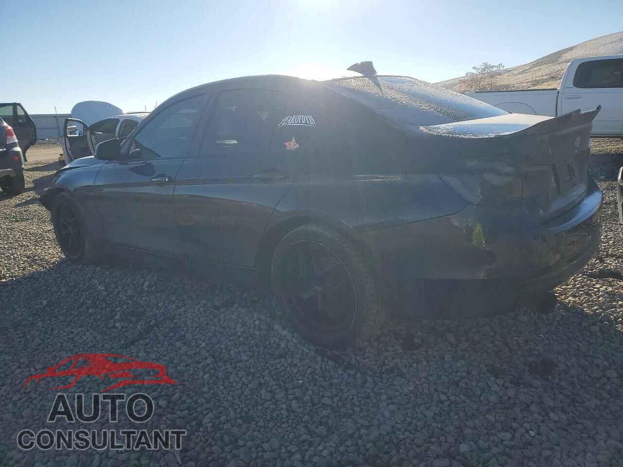BMW 3 SERIES 2012 - WBA3A5C54CF342001