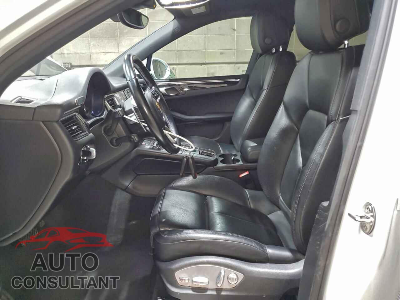 PORSCHE MACAN 2017 - WP1AB2A57HLB20715