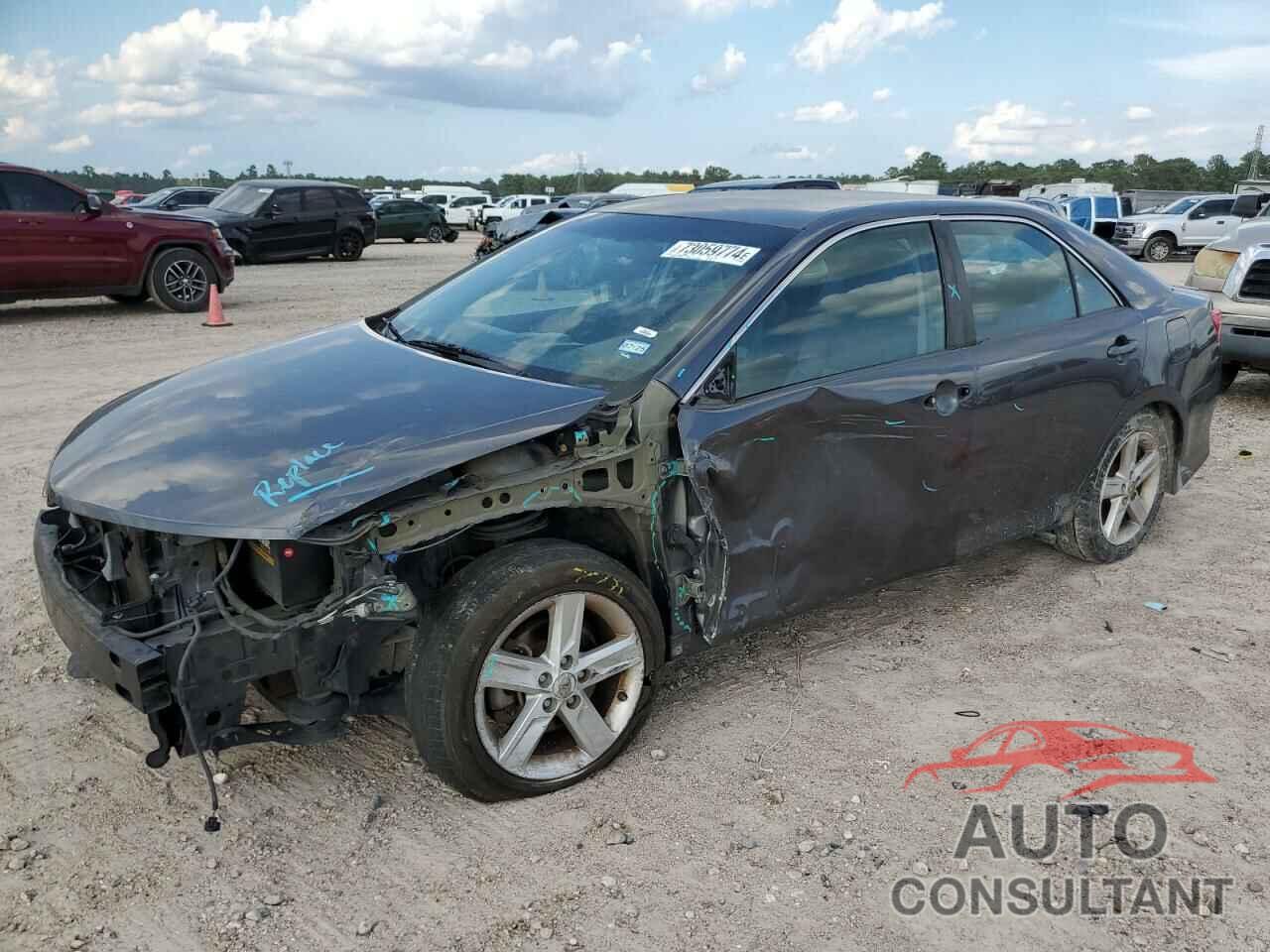 TOYOTA CAMRY 2013 - 4T1BF1FK3DU237002