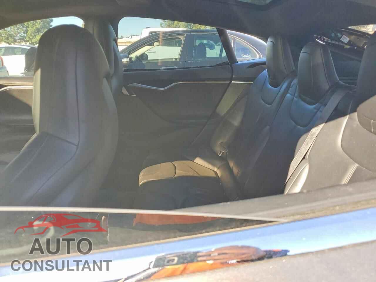 TESLA MODEL S 2015 - 5YJSA1S19FF098439