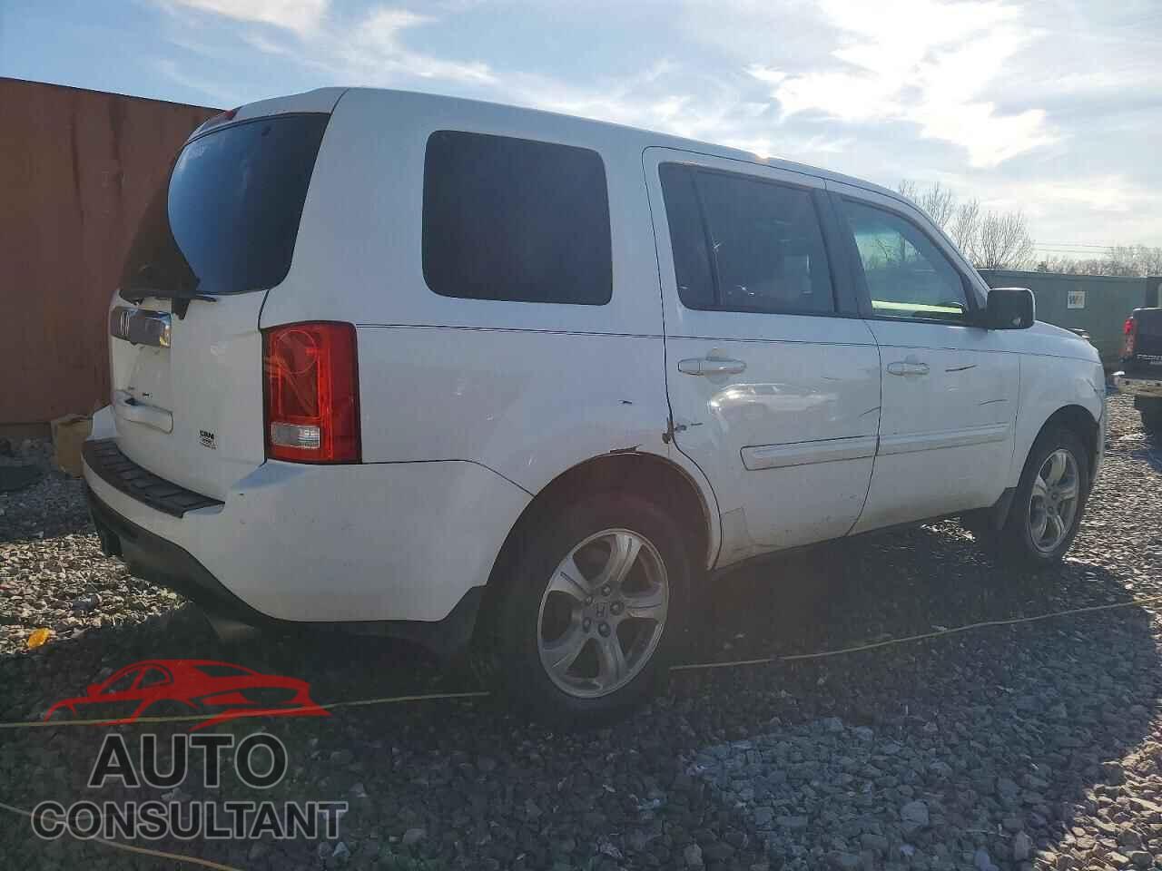 HONDA PILOT 2013 - 5FNYF3H5XDB044324