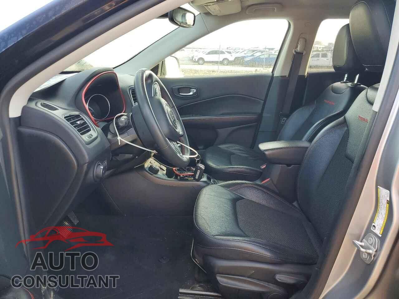 JEEP COMPASS 2021 - 3C4NJDDB9MT600577