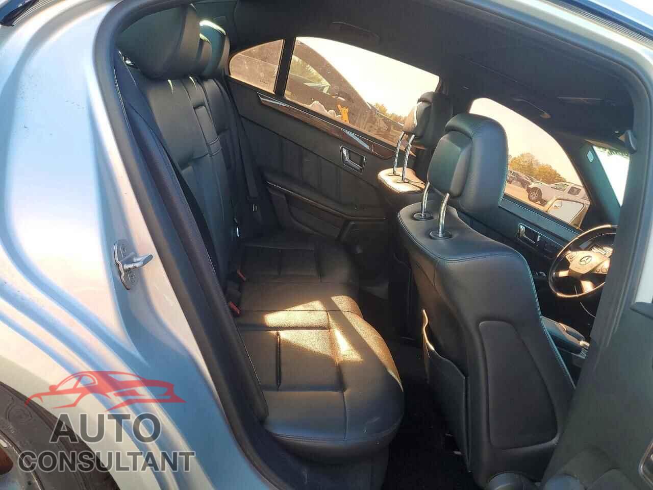 MERCEDES-BENZ E-CLASS 2011 - WDDHF8HB6BA501676
