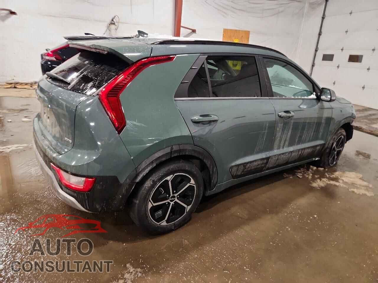 KIA NIRO 2024 - KNDCS3LF2R5138518