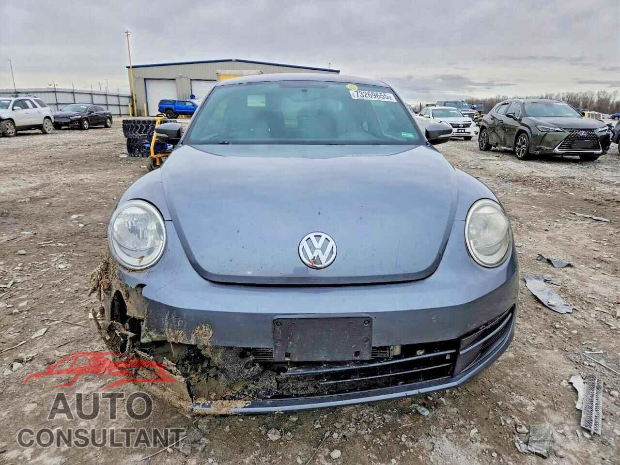 VOLKSWAGEN BEETLE 2012 - 3VWJP7AT4CM606675