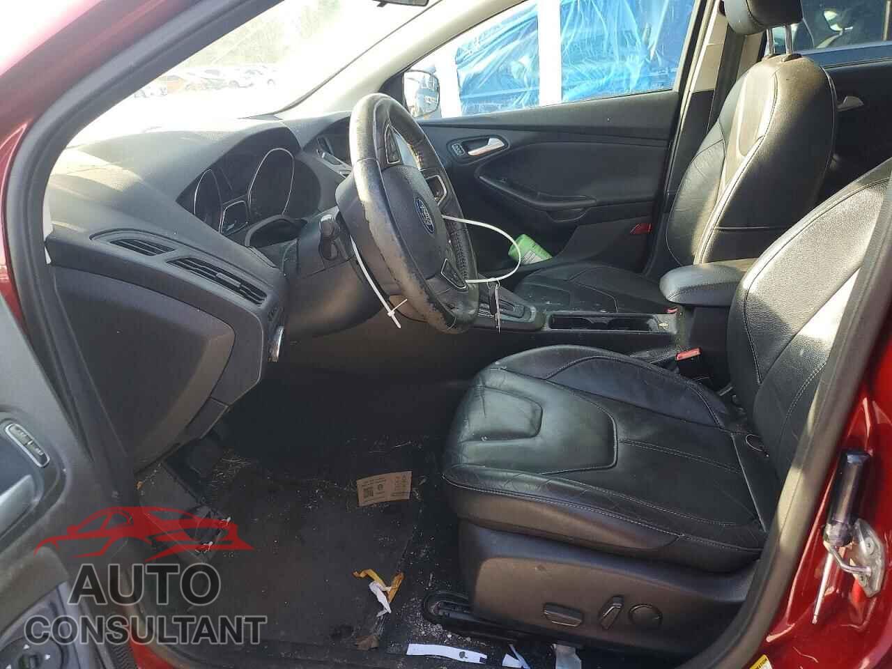 FORD FOCUS 2015 - 1FADP3F24FL366449