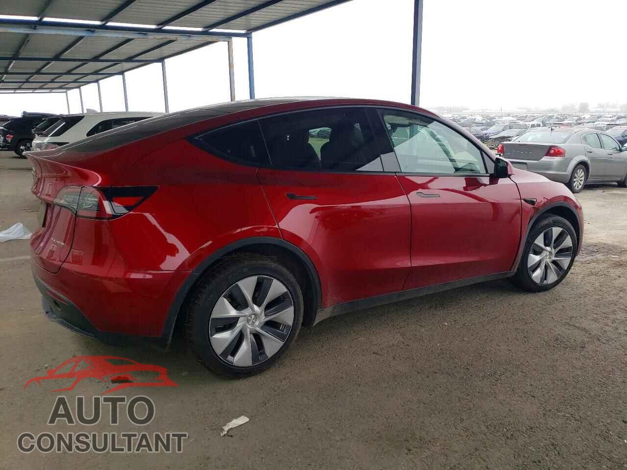 TESLA MODEL Y 2024 - 7SAYGDEE6RF080903