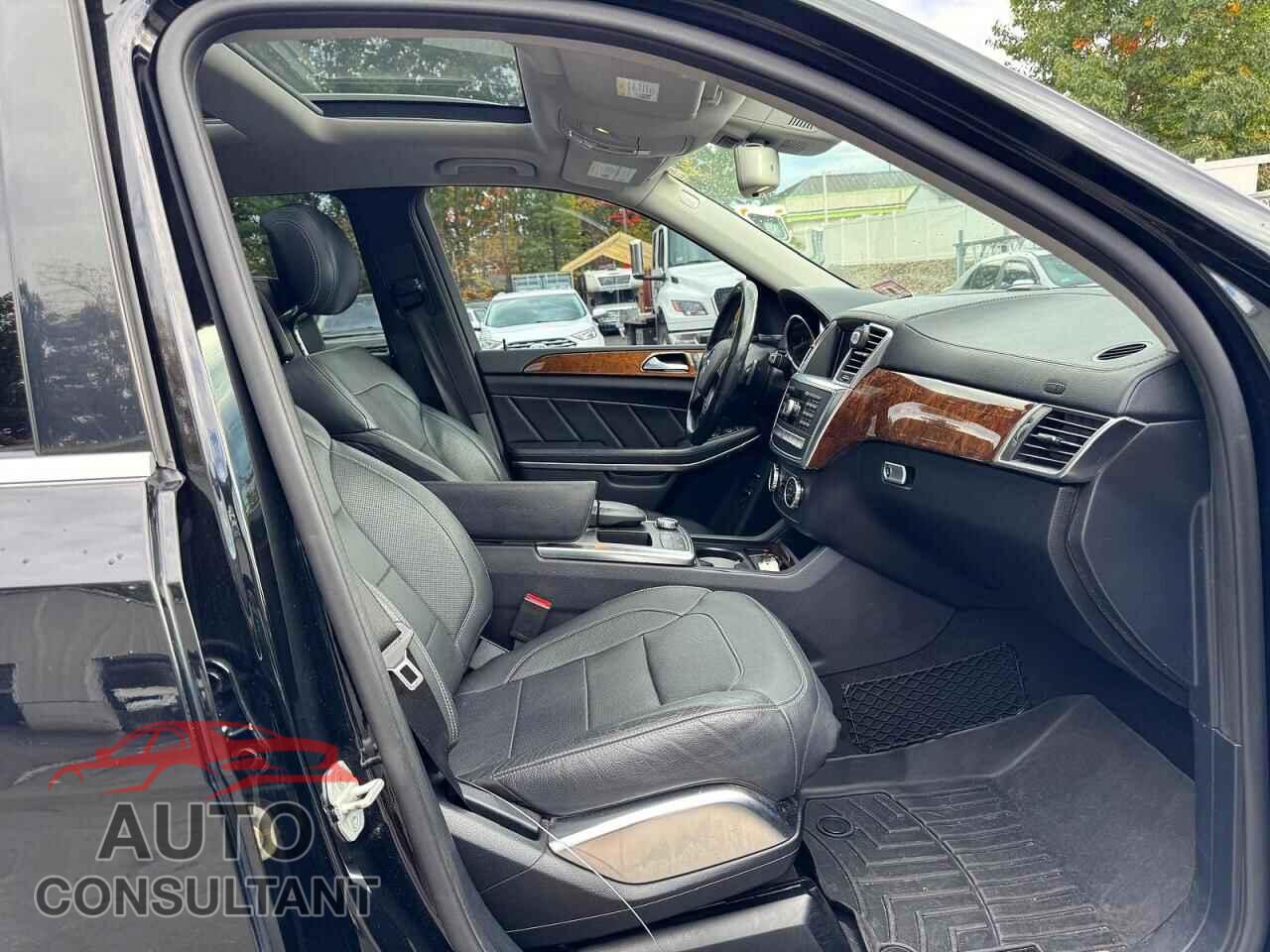 MERCEDES-BENZ GL-CLASS 2015 - 4JGDF7DE4FA511188