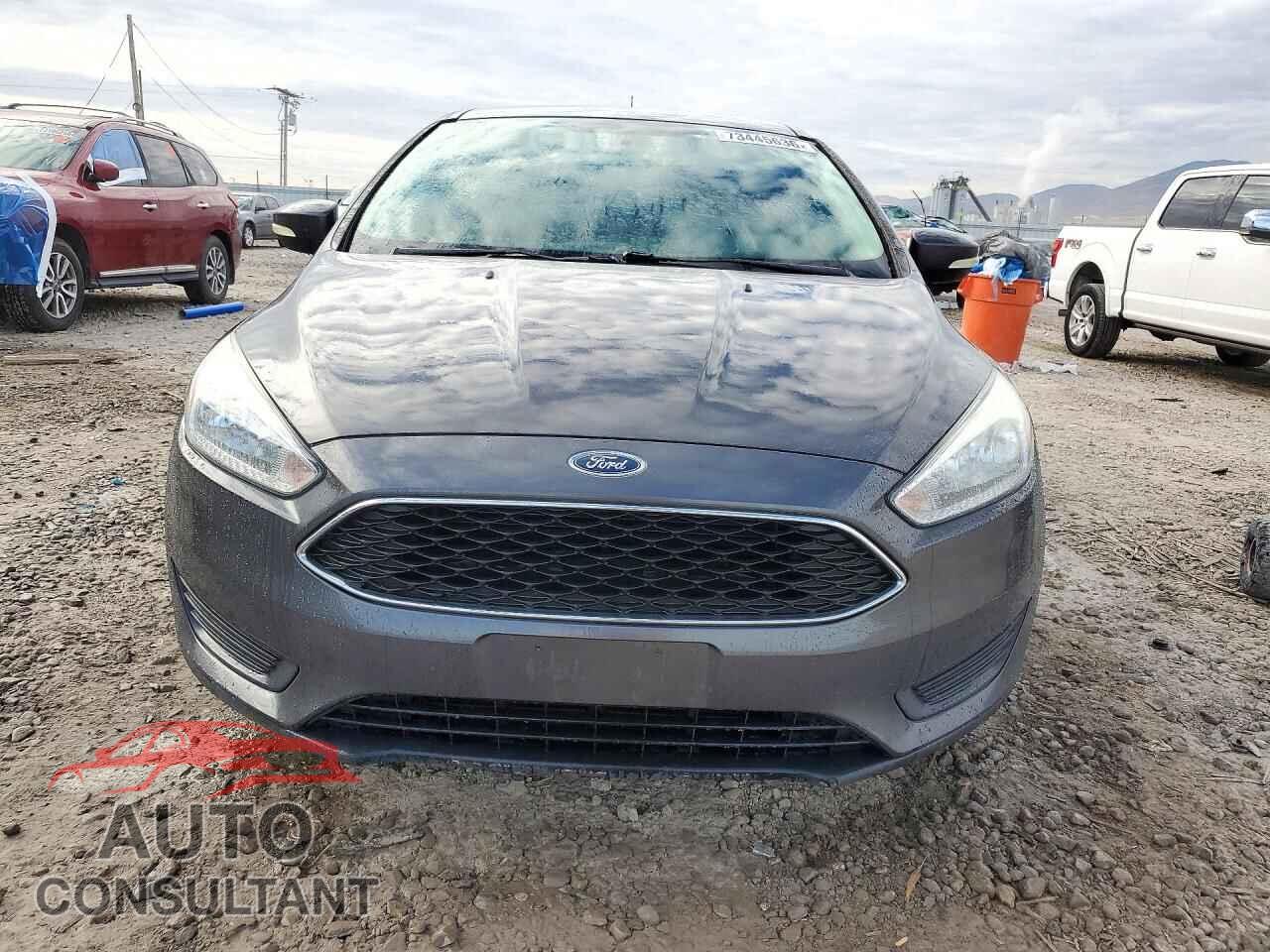 FORD FOCUS 2015 - 1FADP3K27FL221394