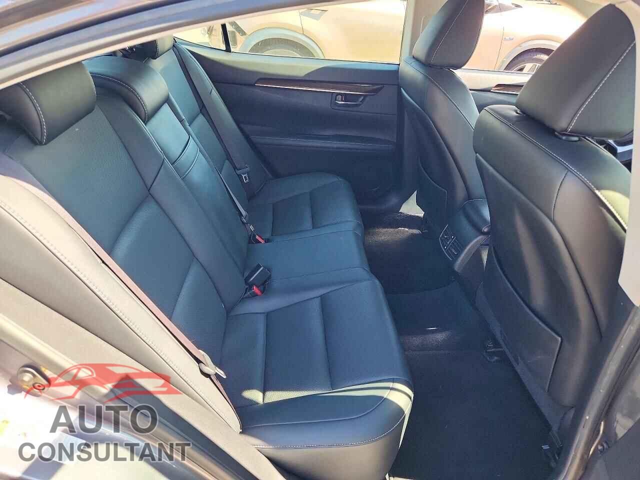 LEXUS ES350 2014 - JTHBK1GG0E2118183