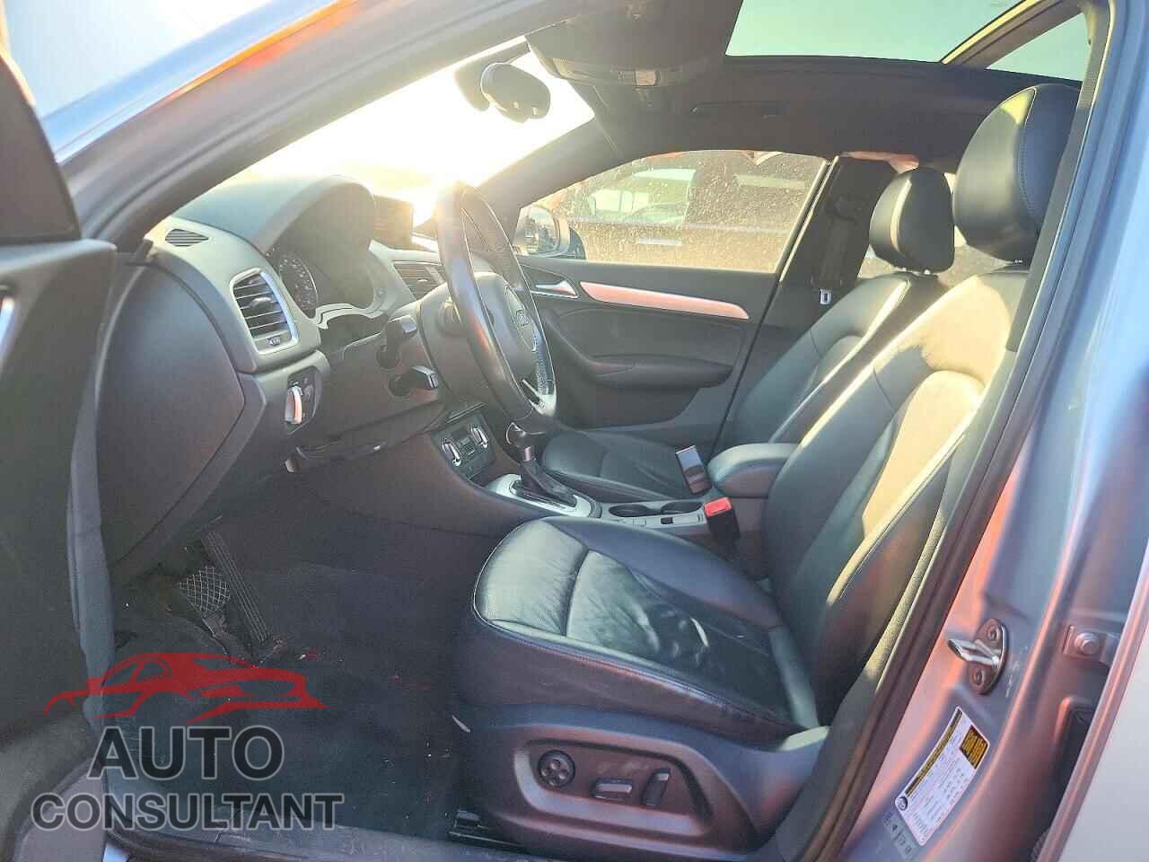 AUDI Q3 2015 - WA1EFCFS1FR010985