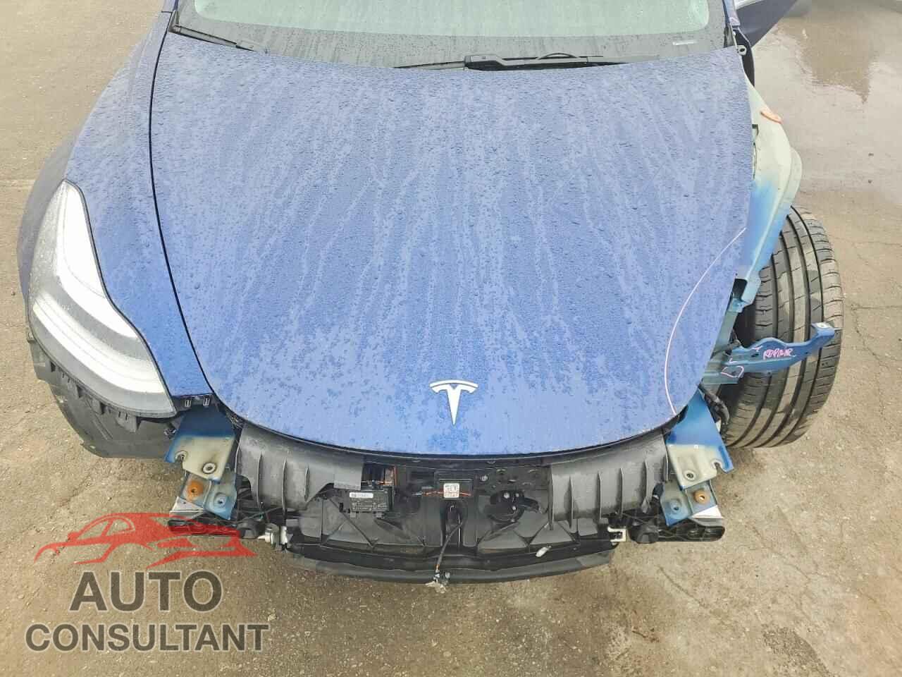 TESLA MODEL 3 2018 - 5YJ3E1EAXJF035007