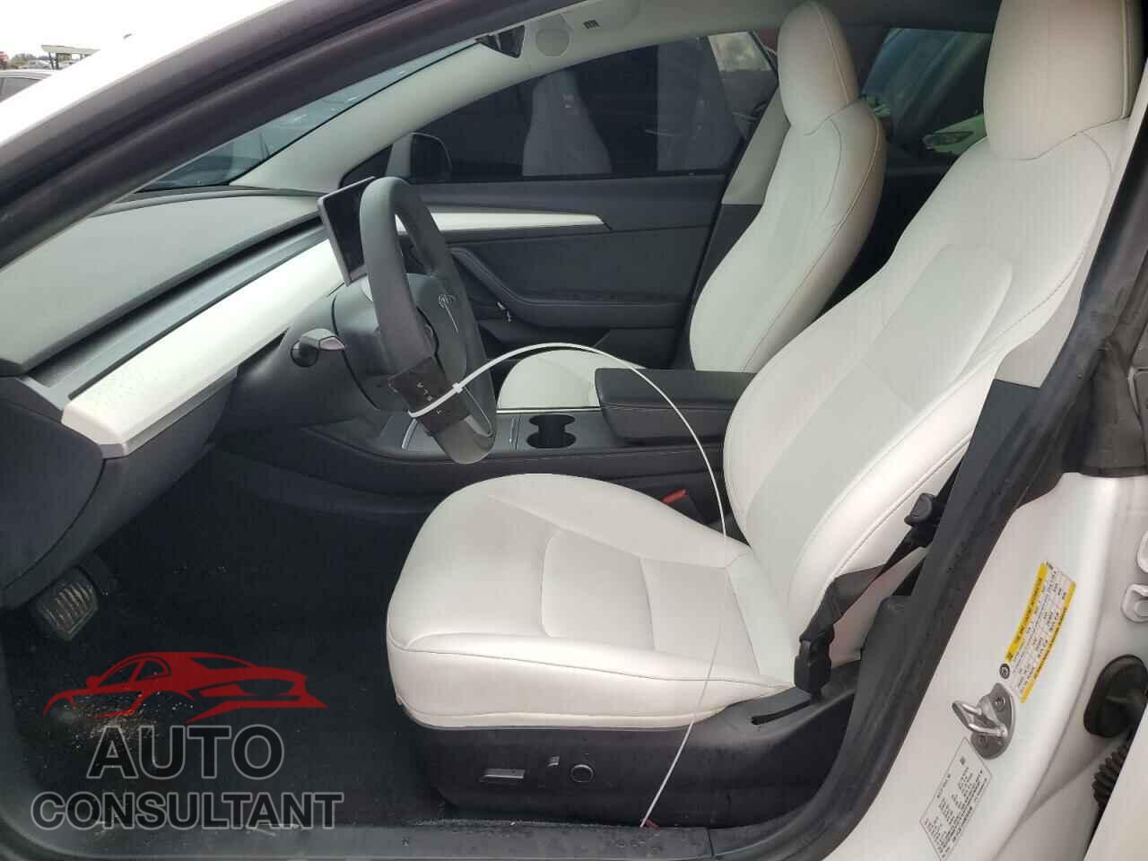 TESLA MODEL 3 2021 - 5YJ3E1EA4MF029398