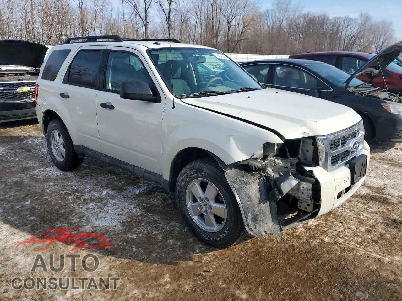 FORD ESCAPE 2010 - 1FMCU0D77AKB26799