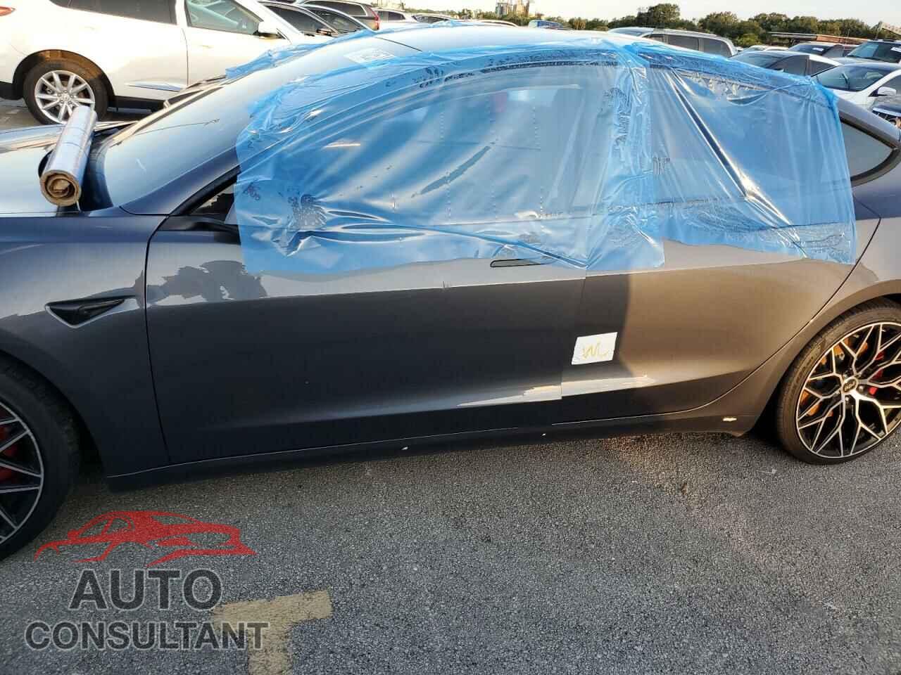 TESLA MODEL 3 2023 - 5YJ3E1ECXPF709263