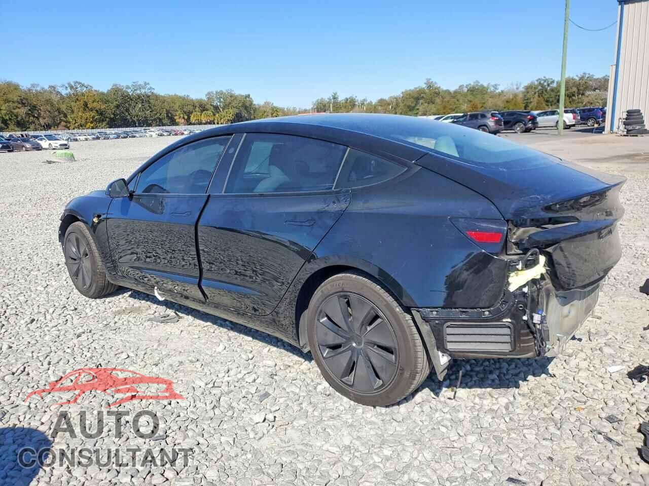 TESLA MODEL 3 2025 - 5YJ3E1EA3SF916598
