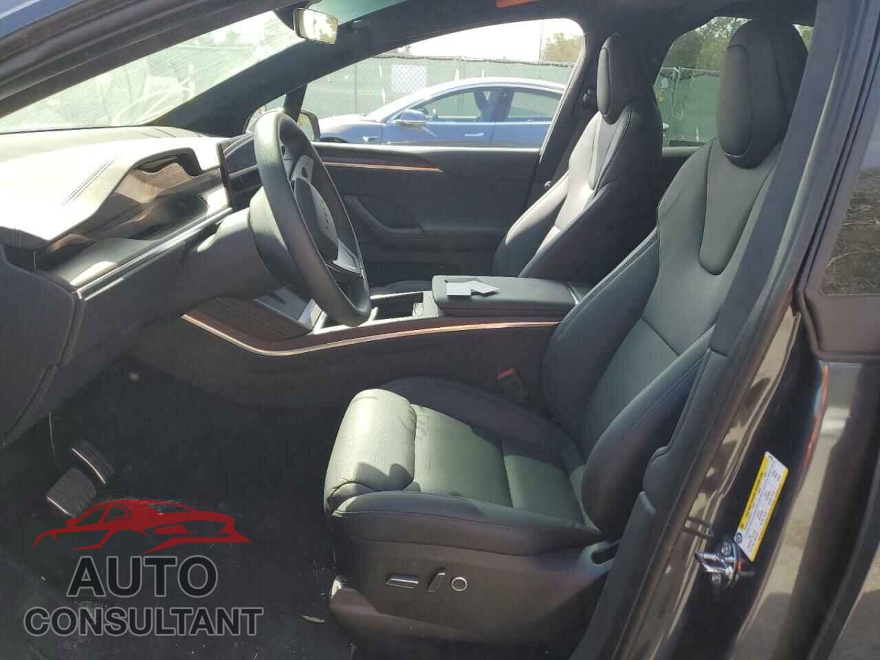 TESLA MODEL X 2024 - 7SAXCDE52RF445102