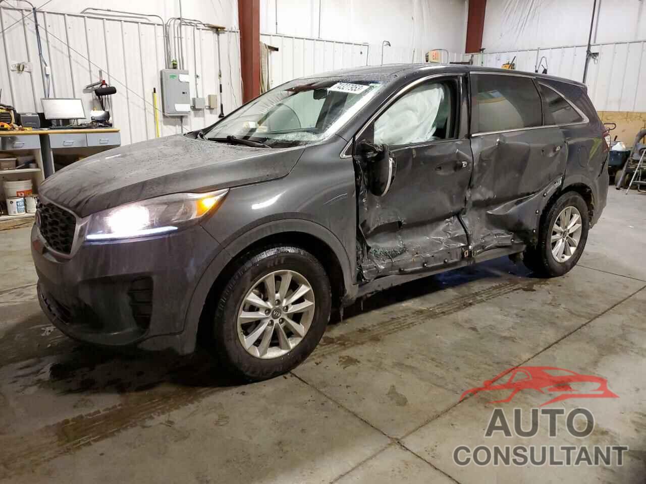 KIA SORENTO 2019 - 5XYPG4A34KG529636